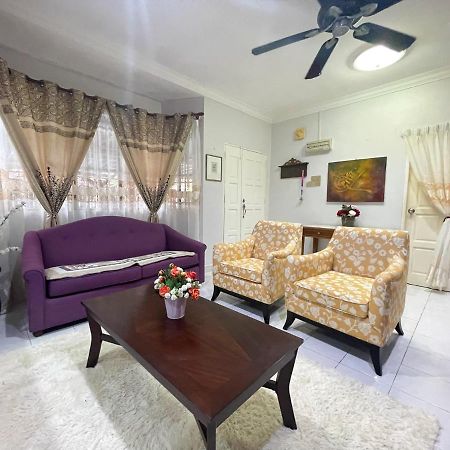 Venice Raudhah Guest House Lumut Exteriör bild